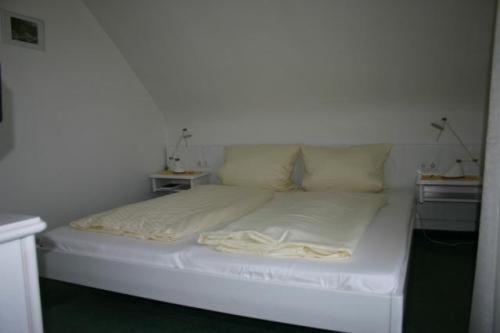 Hotel Café Talblick Vielbrunn Chambre photo